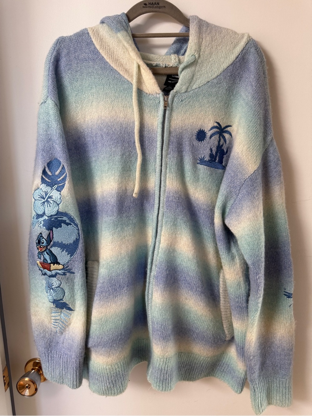 Disney Her Universe Stitch Surfing Knit Zip Hoodie Blue 2X Hot Topic